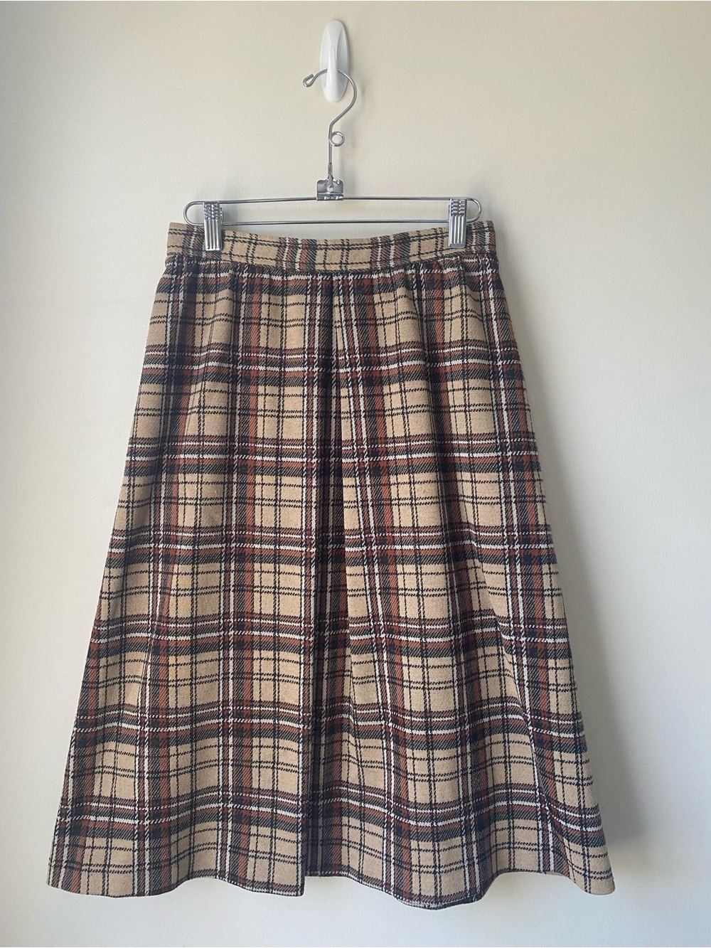 Vintage: 1970’s- Classic Plaid A-Line Skirt